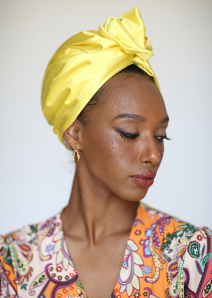 Flower silk Turban in Yellow