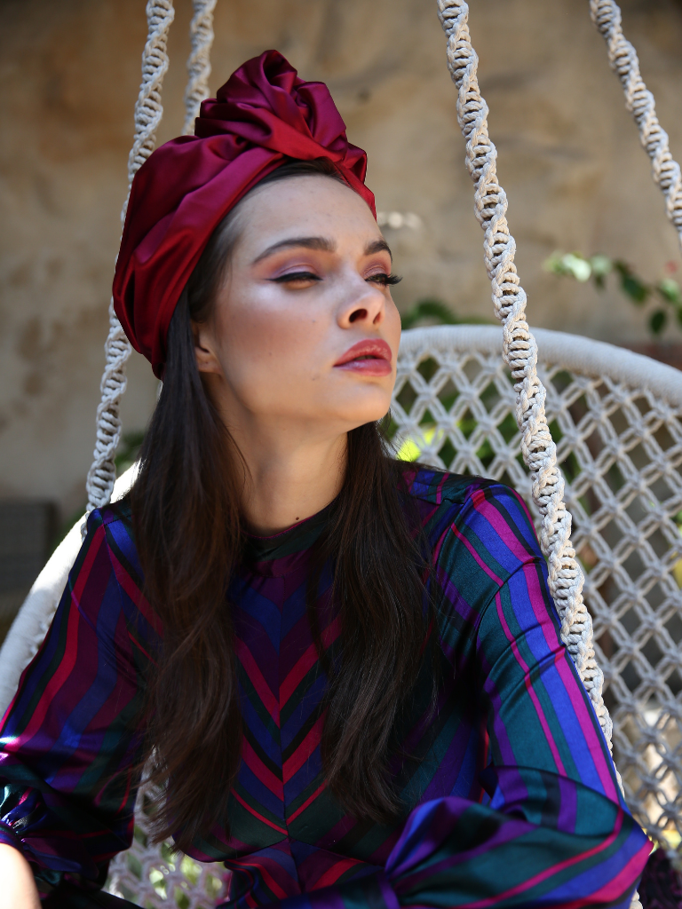 Flower silk Turban in Red