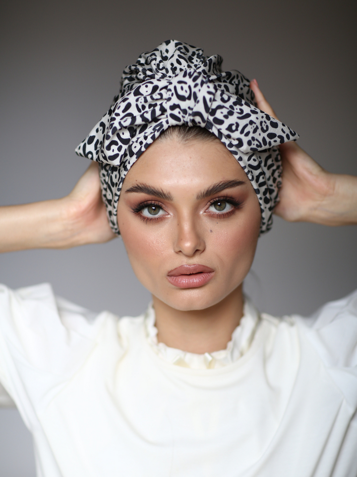 Leopard knot turban