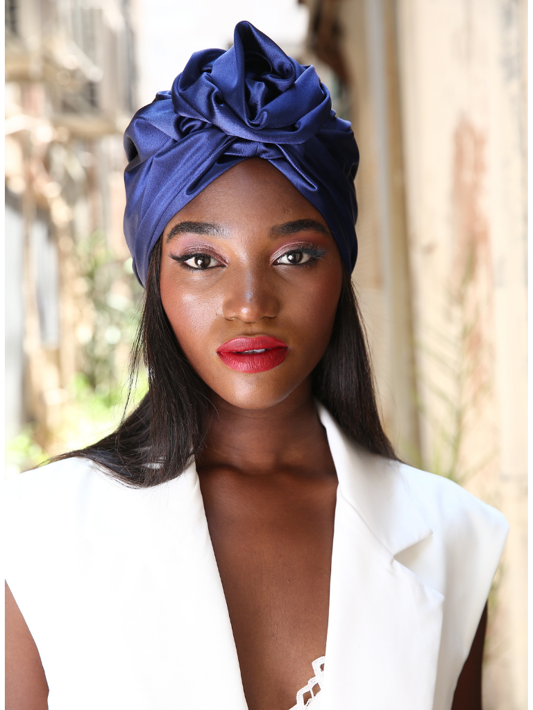 Flower silk Turban in shiny Navy